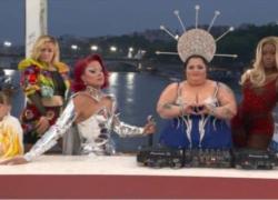 Parigi 2024 e la fede caduta nella Senna gender fluid: Giochi Olimpici tra spettacolo e polemiche sulla deriva dei valori occidentali all'insegna del politically correct