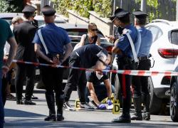 Roma, donna uccisa a colpi di pistola a Fonte Nuova, trovata morta in auto, il marito: "Sono stato io"