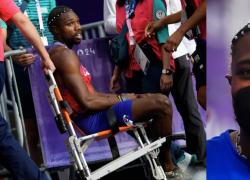 Noah Lyles, malore improvviso alle Olimpiadi 2024 dopo il traguardo dei 200 metri, portato via in sedia a rotelle: "Ho il Covid"