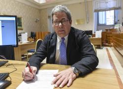 Miccichè lascia Forza Italia dopo 30 anni e passa a Mpa di Lombardo: "Partito succube degli alleati, Berlusconi non vi si riconoscerebbe"