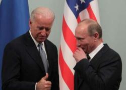 Gli strabici che vedono solo le violazioni russe, dalle frontiere violate da parte della Nato al colpo di Stato a Kiev nel 2014