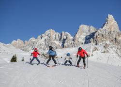 Dolomiti Superski, al via le celebrazioni per i 50 anni del carosello sciistico nelle 12 Valli consorziate