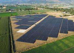 Enel, nuovo impianto solare EGP di 34.000 pannelli fotovoltaici per soddisfare fabbisogno energetico annuo di 9.000 famiglie