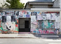Aperta la leggendaria Maison Gainsbourg: un tuffo nella Parigi degli anni ’70 e ‘80
