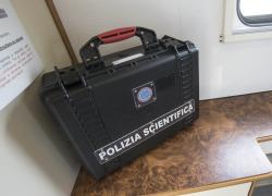 Roma, 65enne tedesco Joachim Horst trovato morto e nudo con la testa nel frigorifero nella sua residenza di Fidene, ipotesi malore improvviso
