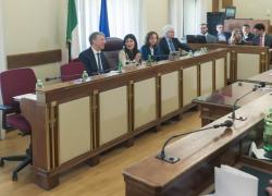 Dossieraggio, Striano a 007 Adami: "500 imprese italiane gestite dalla Russia", indagato anche un agente dei servizi segreti, spiava conti di un prelato