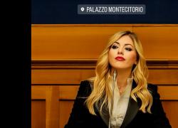 Maria Rosaria Boccia, daspo sine die dalla Camera per video con occhiali spia, unanimità della Commissione sicurezza - VIDEO 