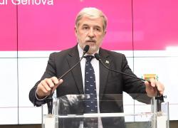 Marco Bucci, chi è il nuovo presidente della Liguria, dal tumore al partito, dalla vita privata alla carriera