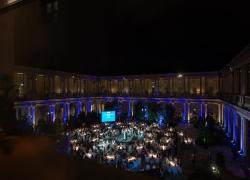 Raccolti 675.000 Euro a favore della Fondazione IEO-Monzino ETS grazie alla charity dinner “Dream of a late summer night” organizzata in collaborazione con Camera Nazionale della Moda Italiana. La serata si è svolta ieri al Portrait Hotel di Milano