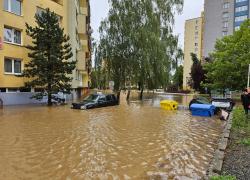 Maltempo, tempesta Boris: 15 vittime tra Polonia e Repubblica Ceca, treni in tilt, oltre 260mila case senza elettricità, città evacuata - VIDEO