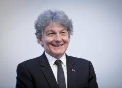 Il francese Thierry Breton si dimette da commissario europeo in polemica con Von der Leyen: “governance discutibile”