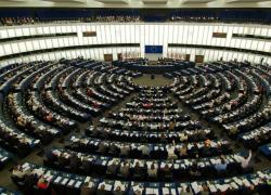 Ucraina, ok del Parlamento europeo su uso armi a lungo raggio contro Russia: 425 sì, 131 no e 63 astenuti, cdx vota contro