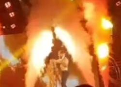 Striscia la notizia, le nuove veline sono un maschio e una femmina, Beatrice e Gianluca, Nino Frassica al fianco della Hunziker - VIDEO