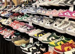 Sneakerness riunisce a Milano gli appassionati delle ginniche urban style per due giornate presso gli East End Studios di via Mecenate 88/A 
