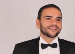 Addio a Nazareno Darzillo, il tenore del Teatro Verdi di Salerno morto per malore improvviso: aveva 45 anni