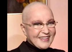Addio a Eleonora Giorgi, morta per cancro al pancreas scoperto nel novembre 2023, l'attrice di Borotalco e Sapore di mare aveva 71 anni