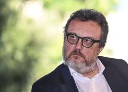 Mario Orfeo nuovo direttore di "Repubblica", via Molinari: cambiano i vertici ma si suonerà sempre la stessa musica 