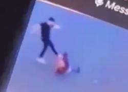 Francesco Chimirri ucciso, il VIDEO della sparatoria a Crotone con pestaggio al poliziotto: calci in testa mentre è a terra