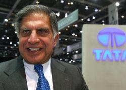 Addio a Ratan Tata, morto a 86 anni per ipotensione ortostatica l’ex presidente del conglomerato Indiano, nipote del fondatore Jamshedji Tata
