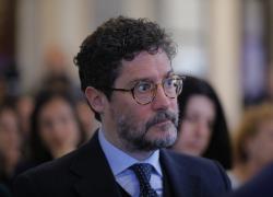 Mic, Giuli nomina Spano capo di gabinetto dopo aver silurato Gilioli, Pro Vita non ci sta: "Finanziò associazione Lgbt Anddos con 55mila€"