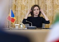 Moldova, presidenziali e referendum Ue, la filo-occidentale Maia Sandu al ballottaggio tra due settimane, ok all'adesione con il 50,8%