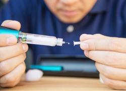 Genova, per "errore" 80 dosi di insulina invece di 8 e il paziente muore, chiesto processo per 6 sanitari  