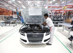 Belgio, Audi chiude fabbrica auto elettriche a Bruxelles nel febbraio 2025 per crollo vendite del 60% del Suv green Q8 e-tron