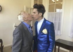 Morto il prete che a 80 anni aveva lasciato la tonaca per sposare un toyboy di 25 anni, il ragazzo: "Ho pianto 2 giorni, ora mi godo l'eredità"