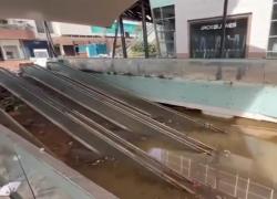 Alluvione Valencia, sub nel parcheggio da 5.700 posti del centro commerciale di Aldaya: "È un cimitero" - VIDEO