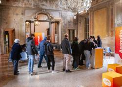McDonald's, l'evento itinerante Job Tour passa a Castano Primo, previste assunzione per la nuova apertura dello storico fast food