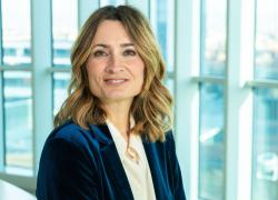 AXA Italia, al via il progetto di educazione all'affettività "La fatica di essere medie" in collaborazione con Fondazione Una Nessuna Centomila