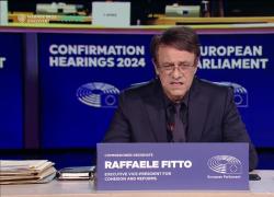 Fratelli di Crozza, Raffaele Fitto alle prese con l'esame di maturità