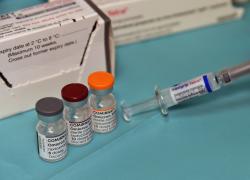 Vaccino Covid, gravi effetti avversi per 55enne dopo 1 dose, colpita da encefalite limbica, chiesti 300mila € di risarcimento