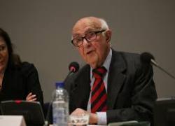 Consulente ebreo della Cpi, Theodor Meron condanna il genocidio a Gaza: "Mai più stermini in nessuna parte del mondo"