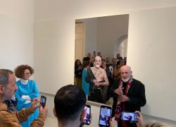 Michelangelo Pistoletto, protagonista dell'Arte Povera, espone le sue opere in una grande mostra alla Reggia di Caserta