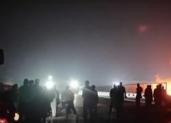Pakistan, scontri tra esercito e sostenitori di Khan, in protesta per la scarcerazione dell'ex primo ministro, 6 morti e migliaia di arresti - VIDEO