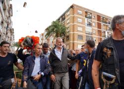 Alluvione Valencia, re Felipe e quel fango responsabile che il Paese non può più capire