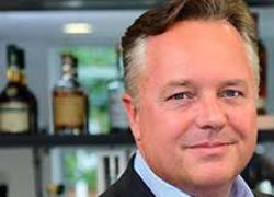 Campari Group nomina Simon Hunt nuovo AD dopo interim dei 2 co-CEO, Garavoglia: "Porterà a nuovi traguardi verso le House of Brands"