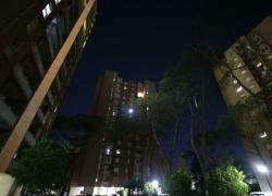 Roma, morto bambino di 12 anni caduto da un balcone al 10° piano, si indaga per istigazione al suicidio