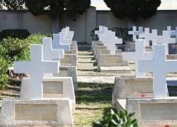 Svezia, Goteborg e la fobia verso Putin, pronte tombe per 30mila soldati in caso di "guerra o grave disastro": "Grande capienza del cimitero"