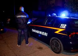 Genova, 37enne bengalese entra di notte in casa di una 62enne, si spoglia e si infila nel suo letto, arrestato per violenza sessuale