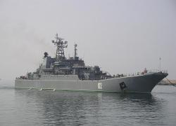 Siria, la flotta russa "Ivan Gren" diretta verso il porto di Tartus a Latakia per evacuare 5 navi militari e un sottomarino