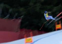 Brutta caduta sugli sci per Cyprien Sarrazin a Bormio, ricoverato in terapia intensiva con trauma cranico – VIDEO