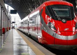 Trenitalia, i rimborsi per i ritardi diventeranno automatici dal gennaio 2025, anche per i regionali