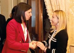 Atreju, FdI invita Schlein (Pd) a festa del partito, lei: "Accetto, ci vado solo se potrò avere primo confronto pubblico con Meloni"