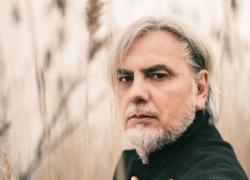 Paolo Benvegnù, la malattia e l'infarto, moglie, figli e canzoni più famose dell'artista