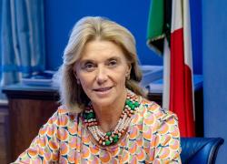 Elisabetta Belloni, “Legame tra dimissioni e contratto da 1,5 miliardi con Space X di Elon Musk”, Valensise probabile successore