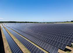 BPER Banca, siglato contratto PPA con CVA Energie per forniture di energia rinnovabile, puntando alla sostenibilità