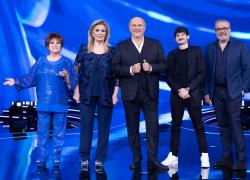 Quando inizia Io Canto Senior, cast, giuria, concorrenti, capitani e quanto guadagna il vincitore