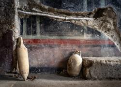 Pompei, torna alla luce un lussuoso impianto termale durante gli scavi
